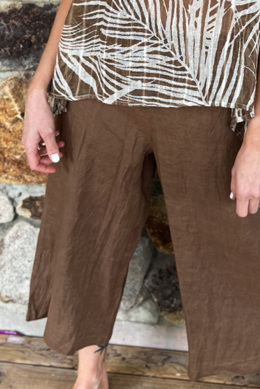 Capri Pants in Pure Linen