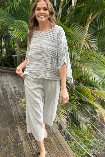 Capri Pants in Pure Linen